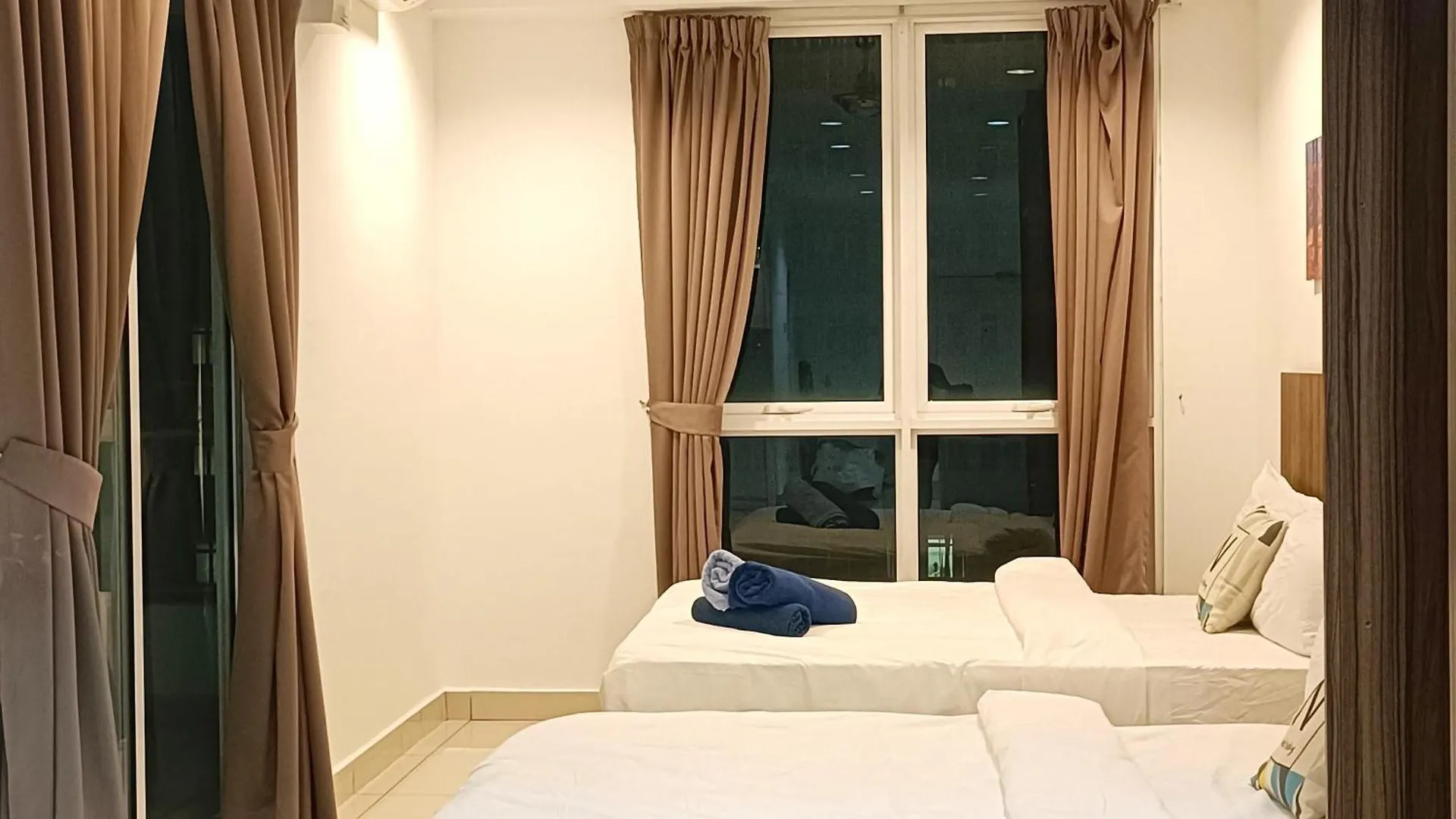 Gurney Drive Mansion One By Rl Suite George Town 0*,  Malezya