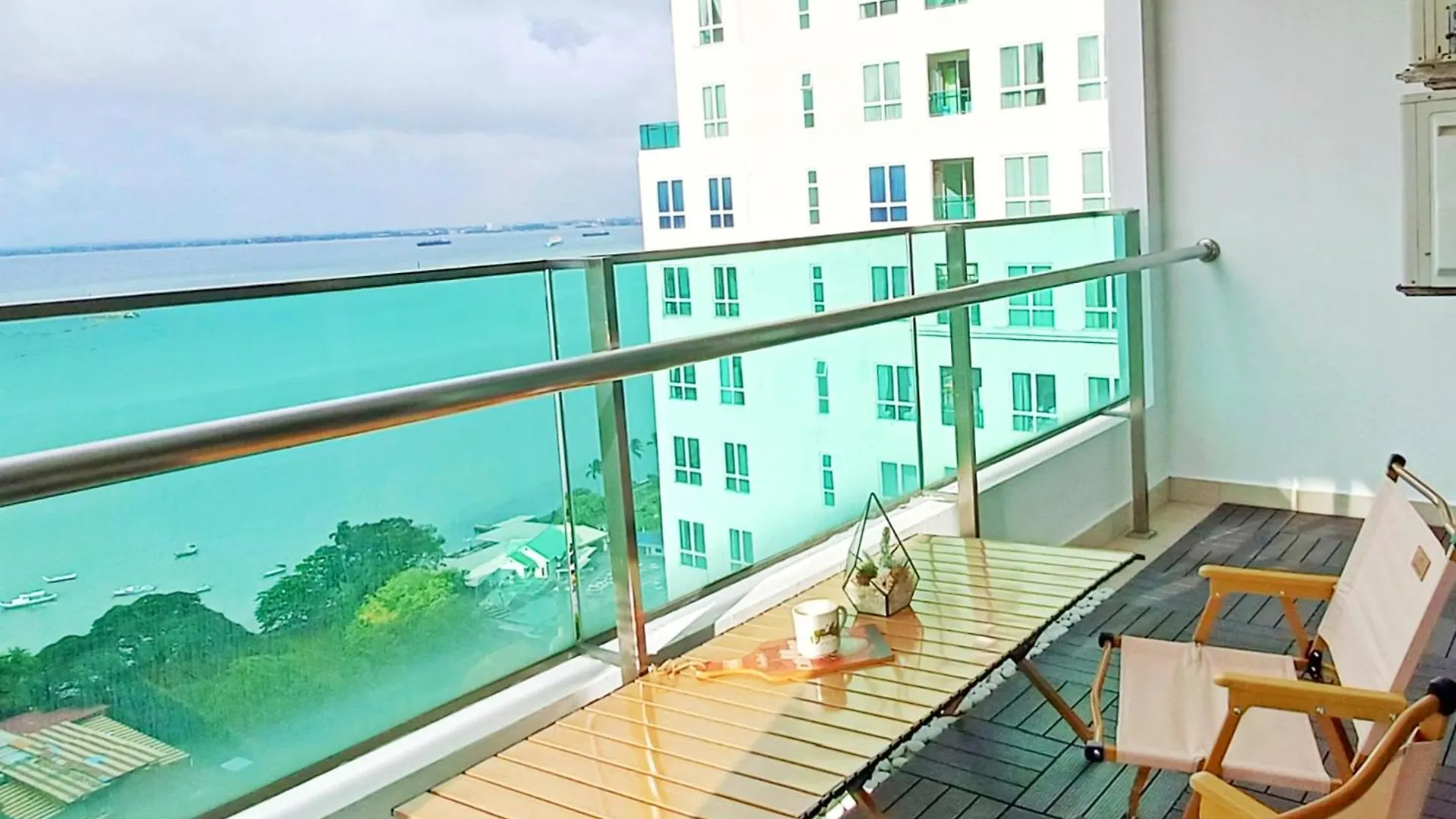Gurney Drive Mansion One By Rl Suite George Town